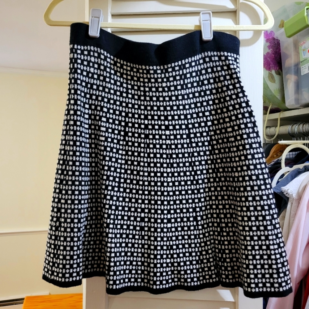 Sweater skirt
